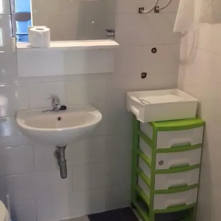 031 Apartment *